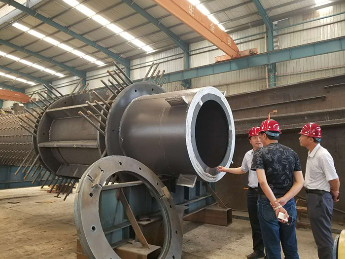 圓柱、箱型柱、十字形柱