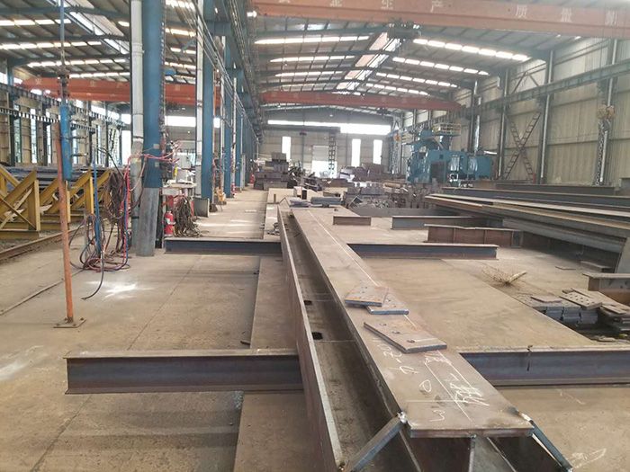 圓柱、箱型柱、十字形柱